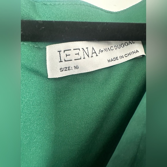 MAC DUGGAL 55245 LONG SLEEVE RUCHED WAIST A-LINE EMERALD GREEN GOWN sz 16 - Picture 11 of 12